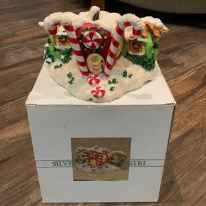 Charming tails, candy apple candy store